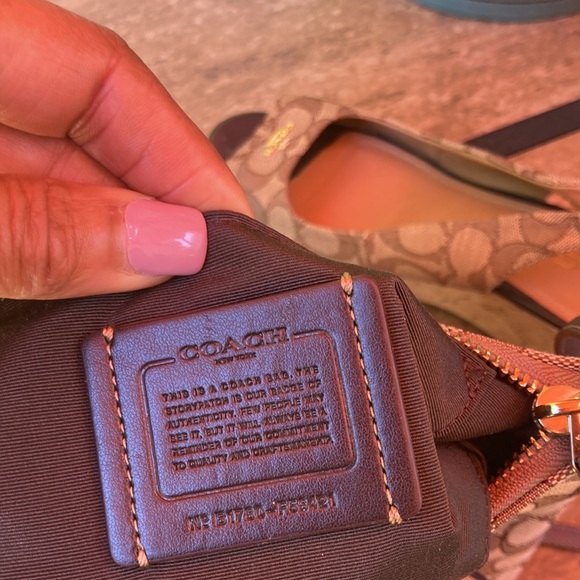 Coach bundle - Picture 7 of 10